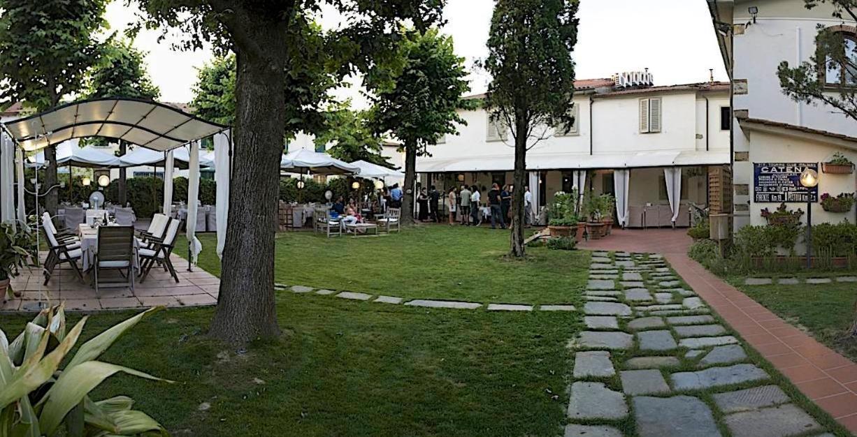 La Bussola Da Gino Hotell Quarrata Exteriör bild